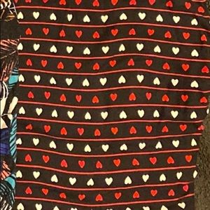 Lularoe OS Valentines Leggings (NWOT)